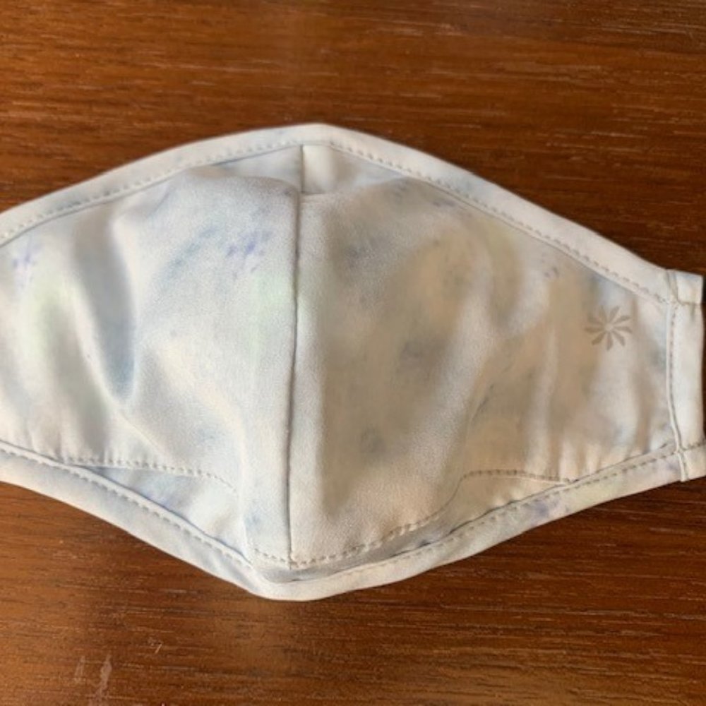 Athleta Girl NEW ADJUSTABLE Made To Move Face Mask